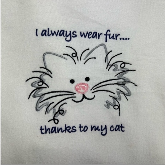 I always wear fur thanks to my cat vintage sweatshirt - Picture 11 of 13